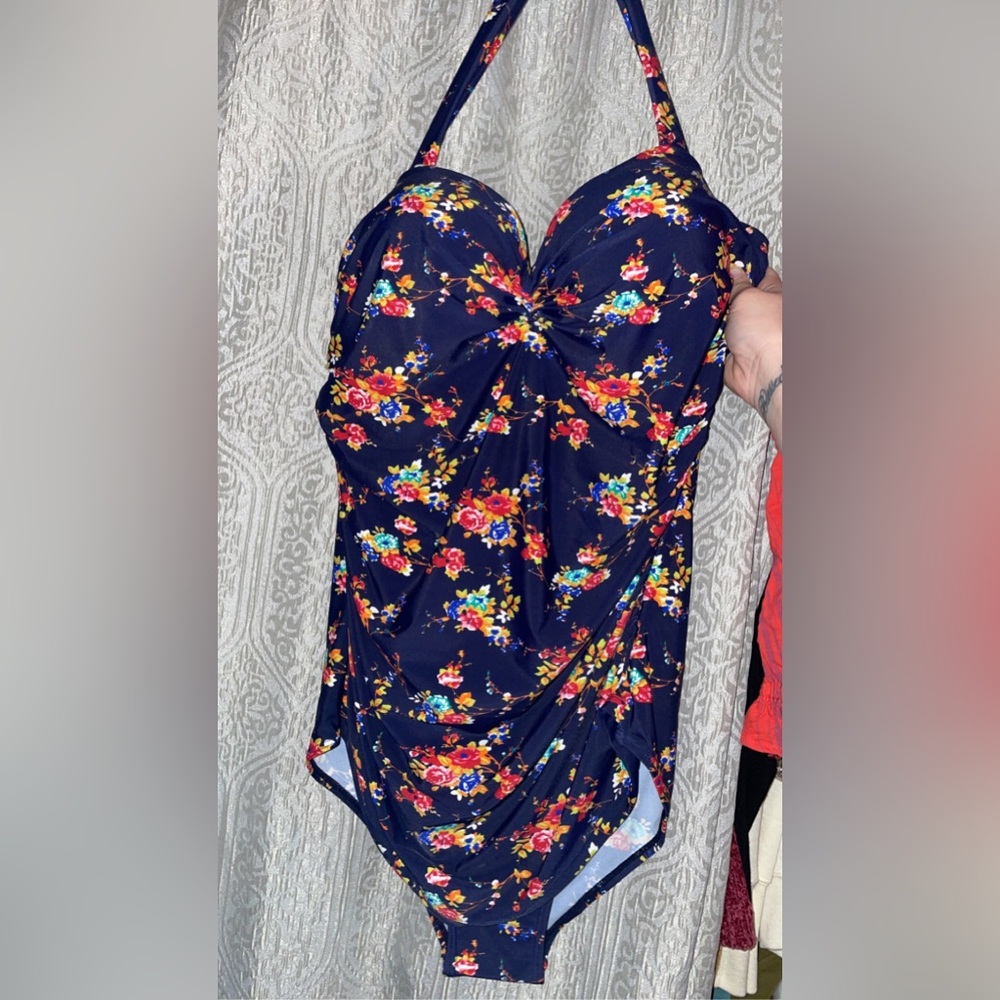 💫SHEIN bathing suit XL💫